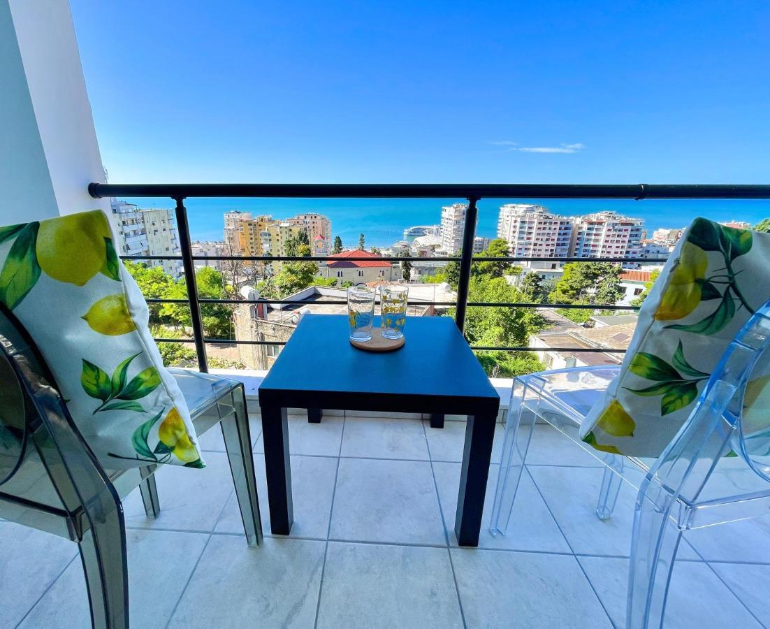 Nostalgic Sea View Apartments Durres Exterior photo