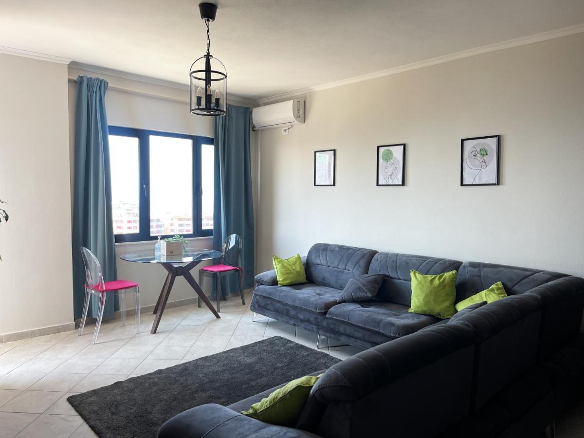 Nostalgic Sea View Apartments Durres Exterior photo