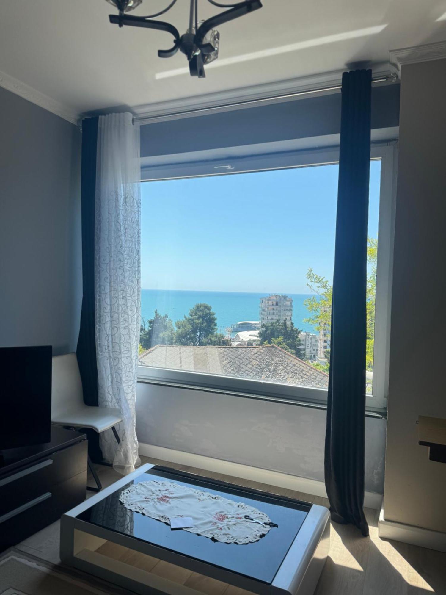 Nostalgic Sea View Apartments Durres Exterior photo